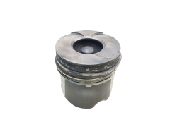 Pistone motore U 7701473483 2.2 dCi DTCi Renault Opel