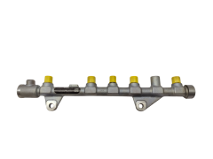 Rail Iniezione 8200750048 0445214158 1.9 dci Renault