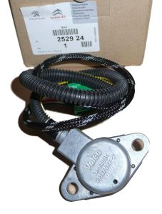 Sensore Pressione Olio Originale Citroen Peugeot 252924 8201533009 AL4 DP0 Sensore Pressione Olio Originale Citroen Peugeot 252924 8201533009 AL4 DP0