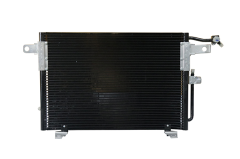 Condensatore aria condizionata 4A0260403A 22601775601 Audi 100 Vika