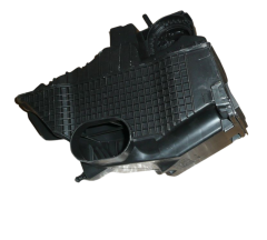Alloggiamento Filtro Aria Renault Clio 4 Captur 1.5 DCI 165001258R Alloggiamento Filtro Aria Renault Clio 4 Captur 1.5 DCI 165001258R