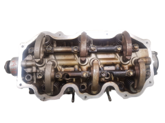 Testata cilindri Nissan 3.0 V6 VG30 Testata cilindri Nissan 3.0 V6 VG30