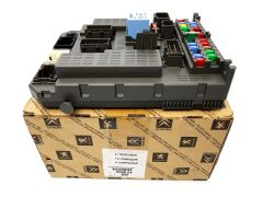 Scatola fusibili Originale Citroen Peugeot C8 807 6580S4 1400310480