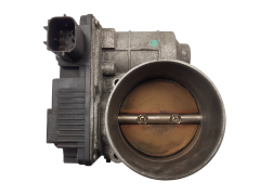 Valvola corpo farfallato Nissan RME70-04 SERA 576-01 Hitachi 3.5 V6