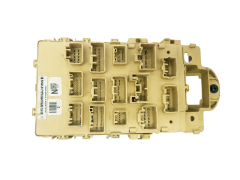 Scatola fusibili Toyota 82730-0D020-A 31576