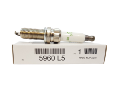 Candela di accensione Citroen Peugeot 5960L5 5960.L5 Originale