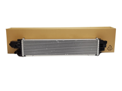 Intercooler Renault Opel Nissan 144614882R CI664000P Mahle