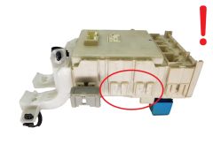 Scatola fusibili Toyota 82730-52700 20681