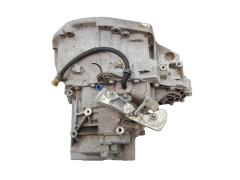 Cambio 7711135781 ND0008 1.9 DCI Renault Megane 2