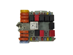 Scatola fusibili Fiat 51738102 0051738102057657 19876
