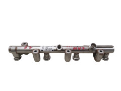 Rail Iniezione 175201876R A2820701100 175200298R 1.3TCE Renault