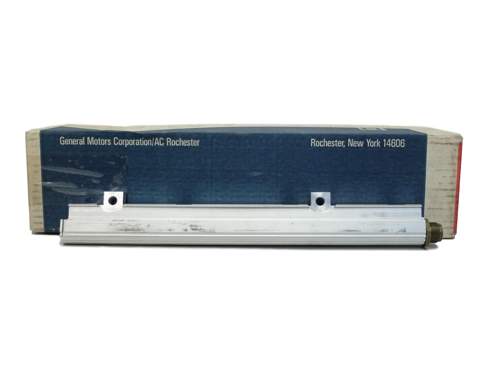 Rail Iniezione Oldsmobile Pontiac Chevrolet 17112983 Delco main product photo