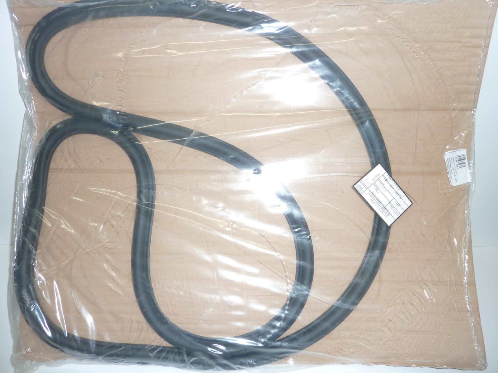 Guarnizione Porta Destra Posteriore Originale 5E5867368G Skoda Octavia 3 main product photo