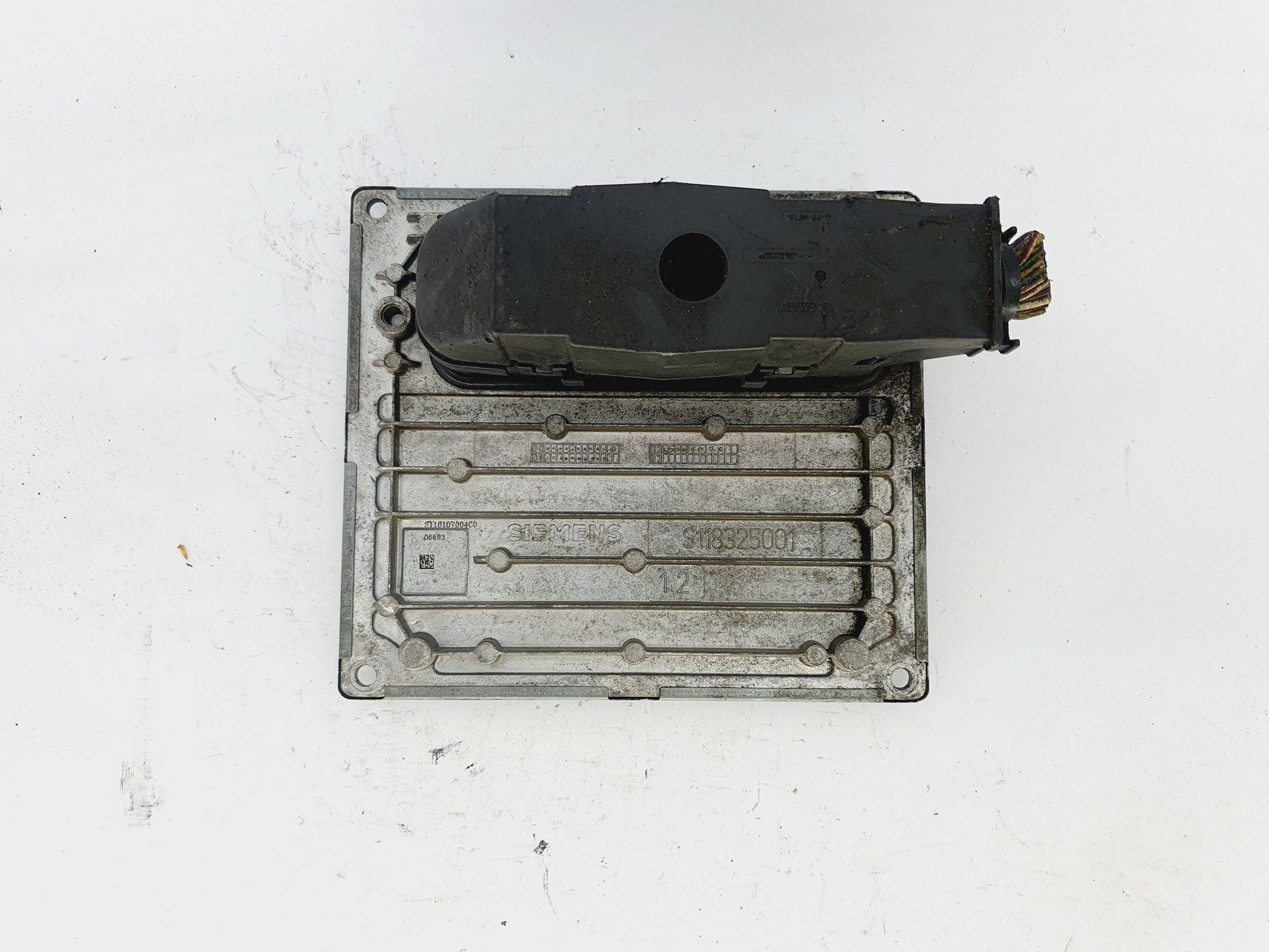 Centralina S118107004C 3S61-12A650-CA Ford Siemens 38976 main product photo