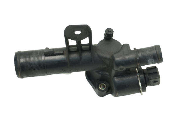 Alloggiamento Termostato 8200400553 1,5 DCI Renault Nissan main product photo
