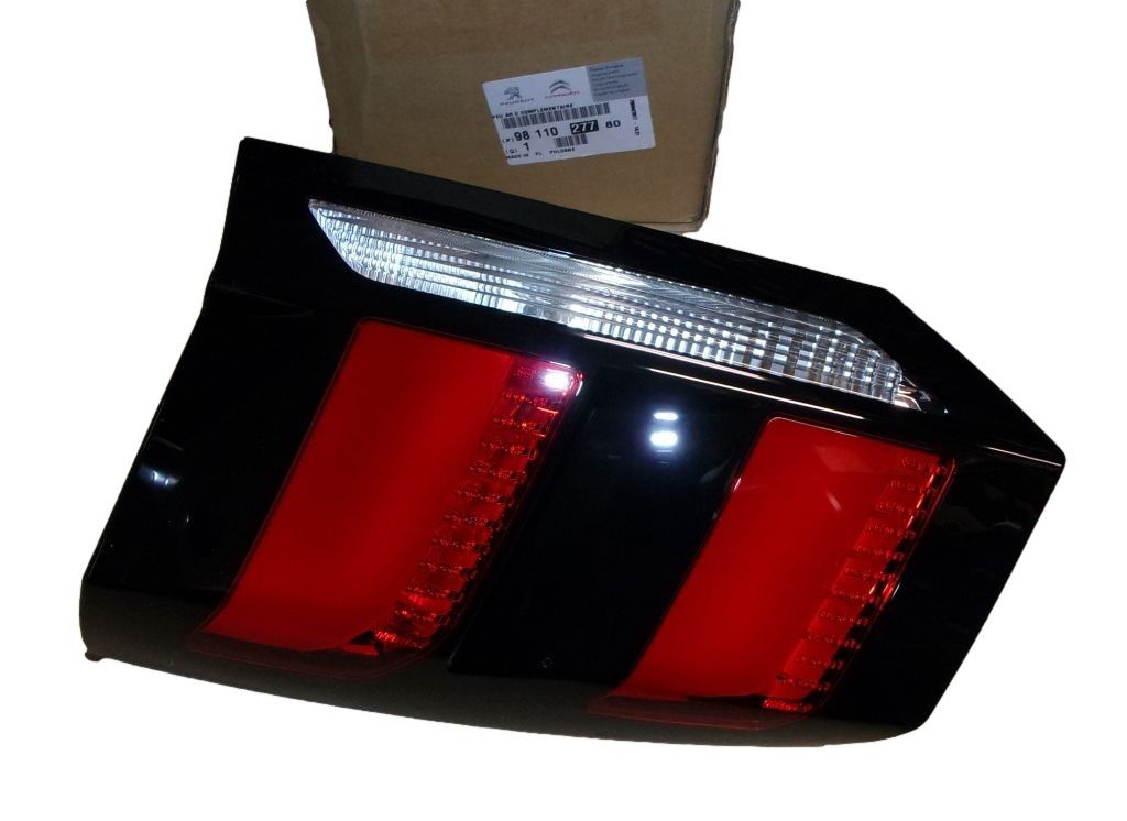 Fanale Destro Posteriore Nuovo Originale 9811027780 Peugeot 5008 2 main product photo